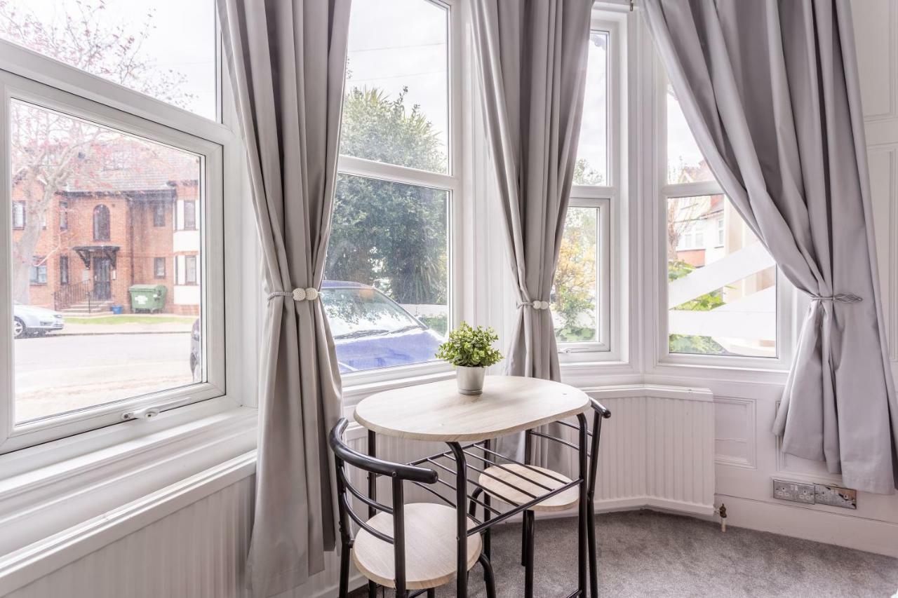 Estuary House Hotel Southend-on-Sea Bagian luar foto